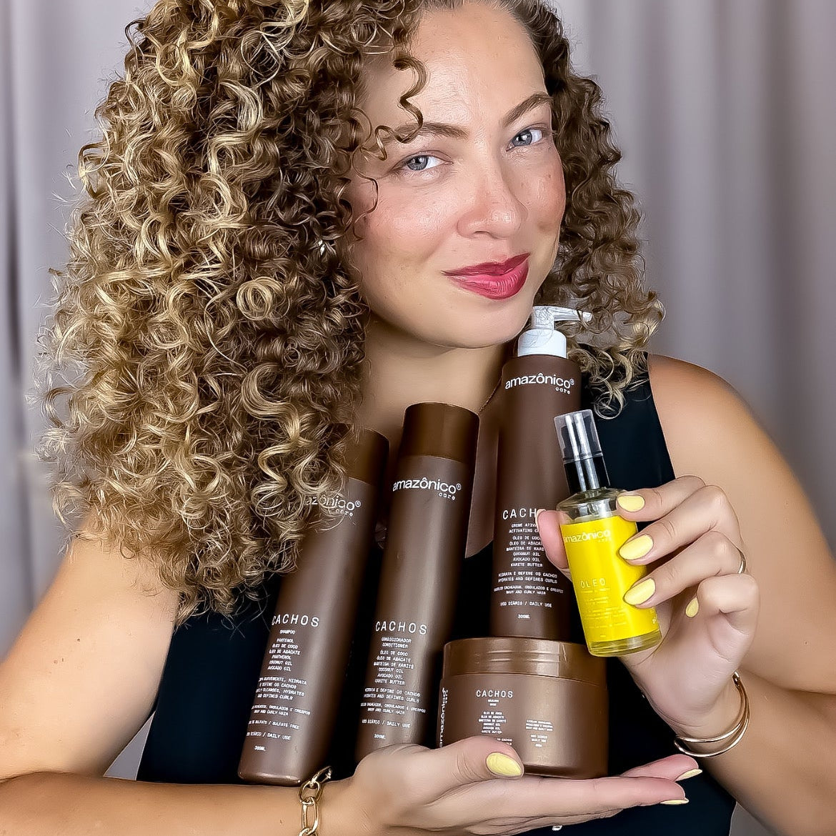 Kit Cachos + Óleo Reparador de Pontas